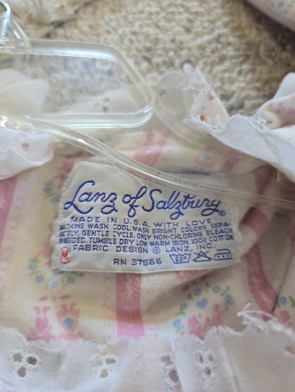 Lanz of Salzburg Nightgown Womens M Pink Floral Stripe Eyelet Lace Vintage USA - Picture 3 of 6